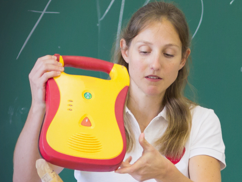 Our defibrillator training courses ensure that organisations are able to deal with the dangers of SCA.